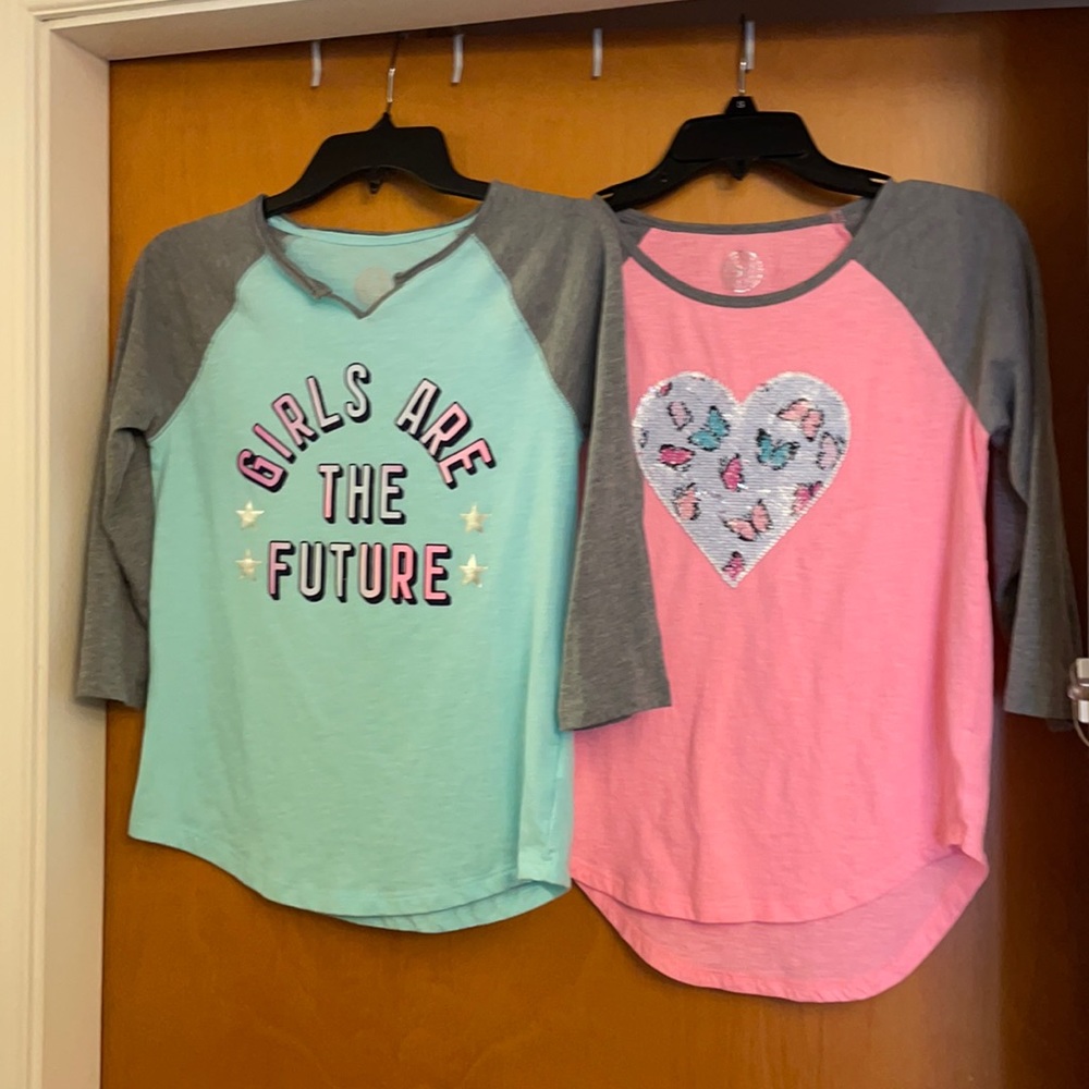 2 Size 16 raglan tees Brand: So